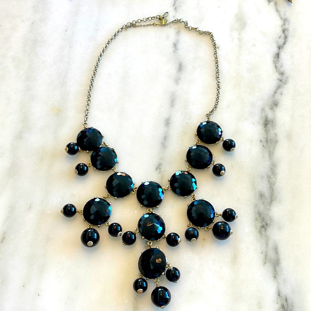 Chandelier black stone necklace